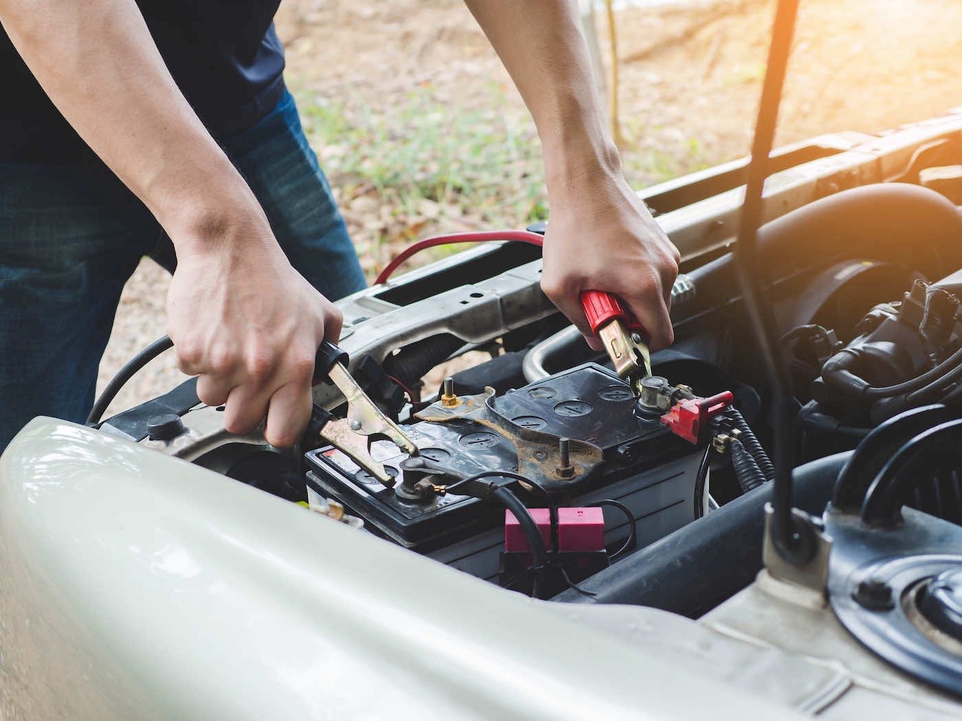 Winnipeg-Towing-battery boost image