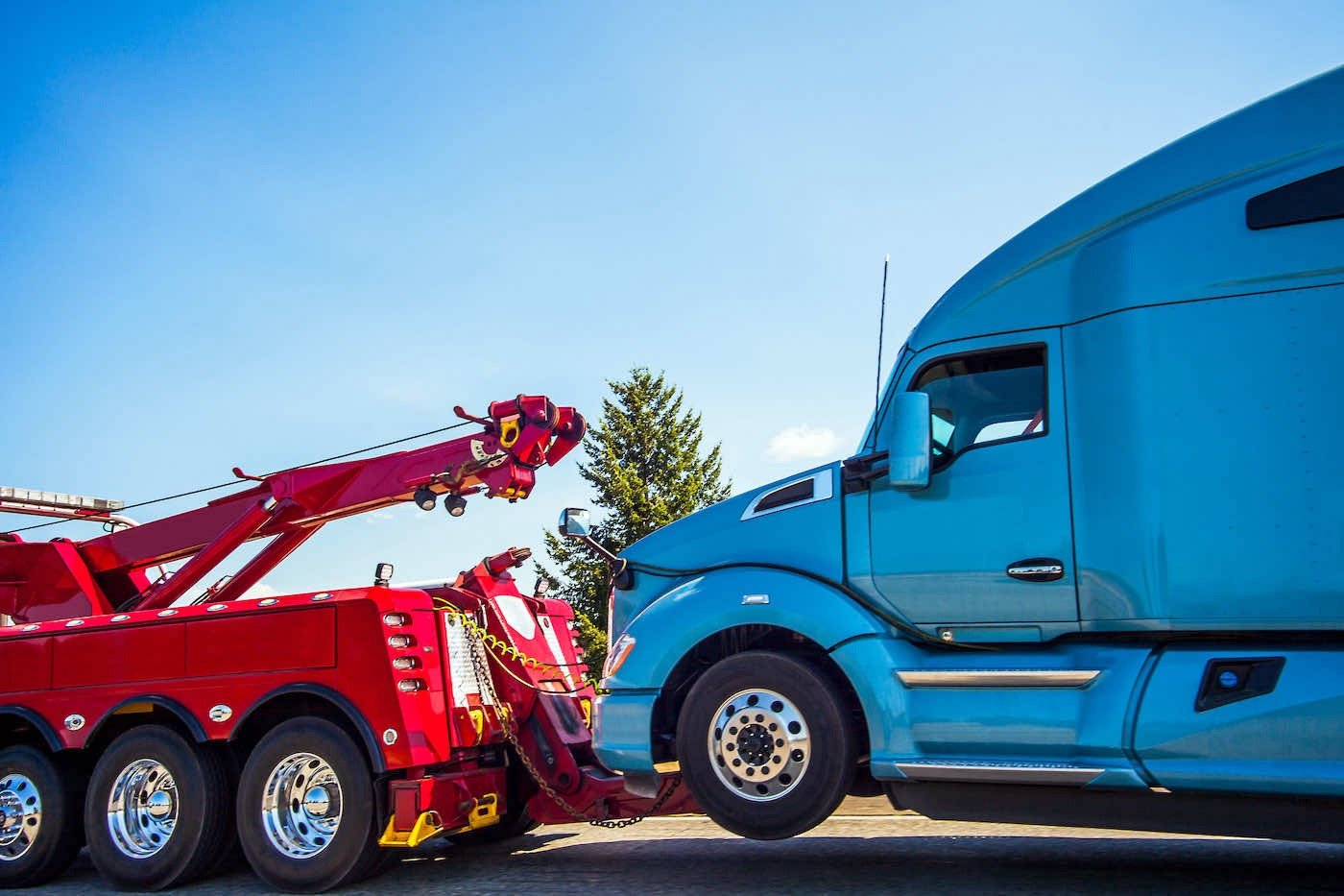 Winnipeg-Towing-heavy tow truck