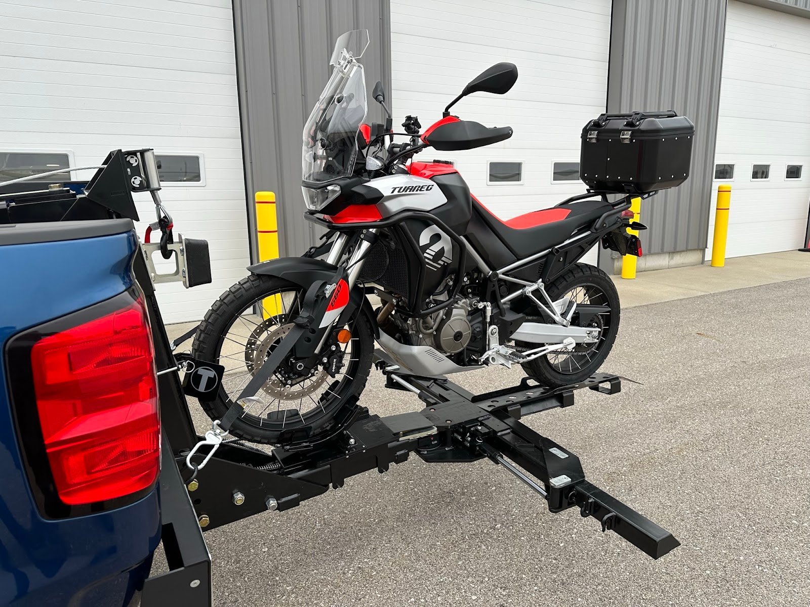 Winnipeg-Towing--motorcycle